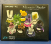 Mineral display 794 piece buildable crystal collection